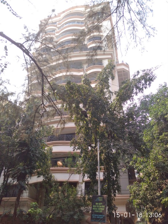 Main - Simran, Khar West
